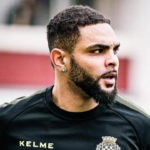 Pemain Asing Bafu Persib Eks PSG Layvin Kurzawa Sudah Berada Di Bandung.